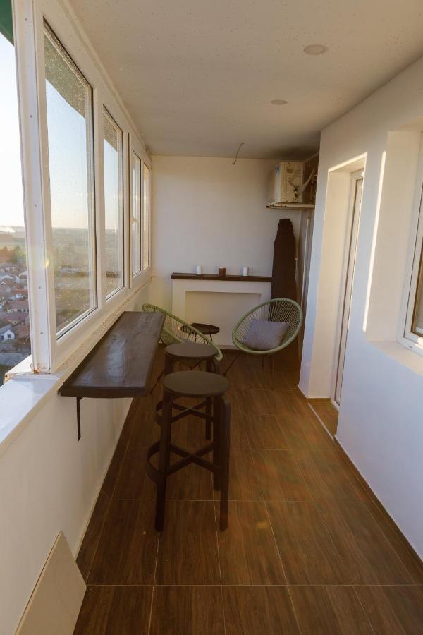 Kristall Apartments 2 Panorama Šabac 外观 照片